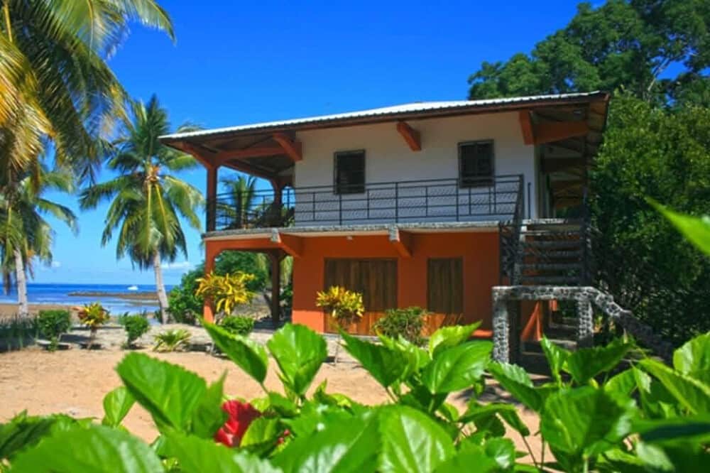 7 Day 'Vango Vango" Women's Retreat in Madagascar 2