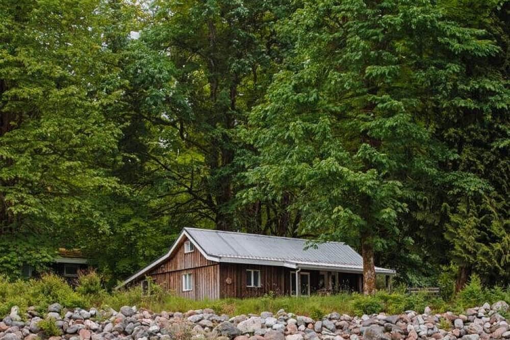 4 Day Bespoke 1:1 Holistic Retreat for Women in BC, Canada 4