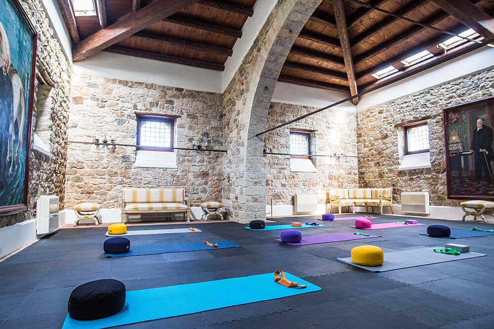 8 Day Yoga, Mindfulness and Walking Retreat in Sicily, Italy 7