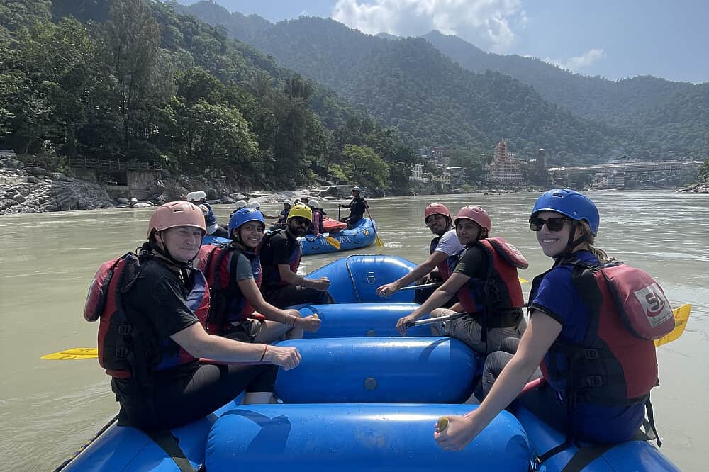 3 Day Riverside Sound Healing, Yoga & Meditation Retreat in India 7