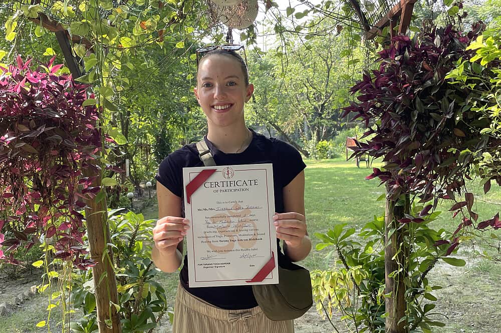 3 Day Riverside Sound Healing, Yoga & Meditation Retreat in India 8