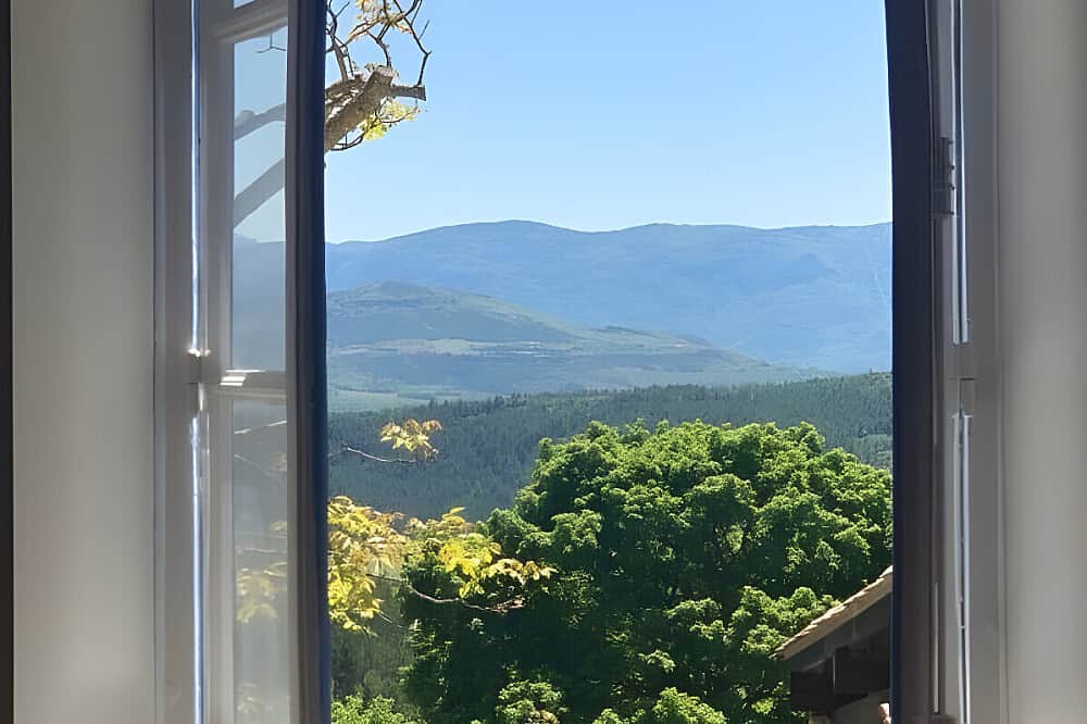 8 Day Yoga and Energy Healing Retreat Course 3, Antugnac, France 3