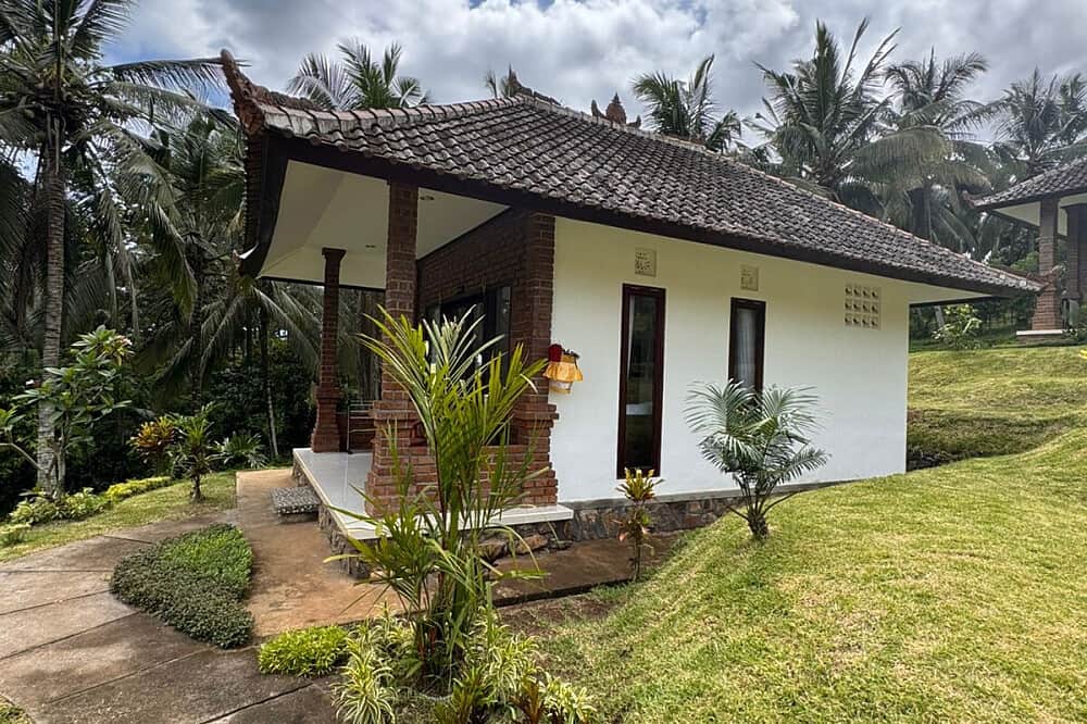 7 Day Stress Relief Yoga & Meditation Retreat in Bali, Indonesia 5