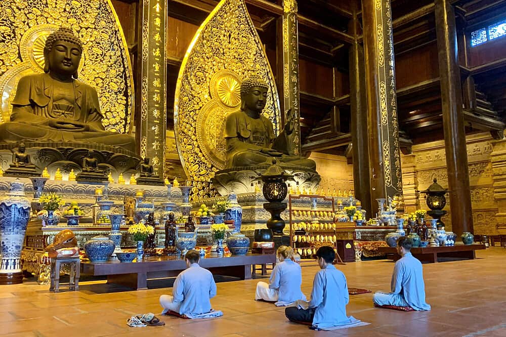 5 Day Meditation & Buddhist Wisdom in Ninh Binh, Viet Nam 1