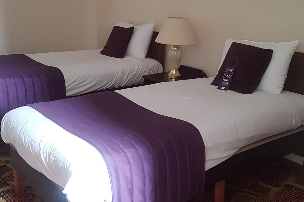 3 Day Yoga & Mindfulness Holiday in Buxton, Peak District, UK 7