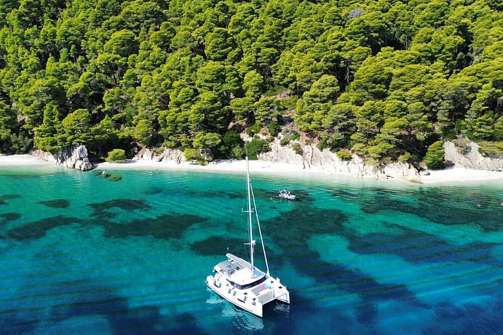 8 Day Sailing, Pilates & Plant-Based Holistic Retreat in Greece 3