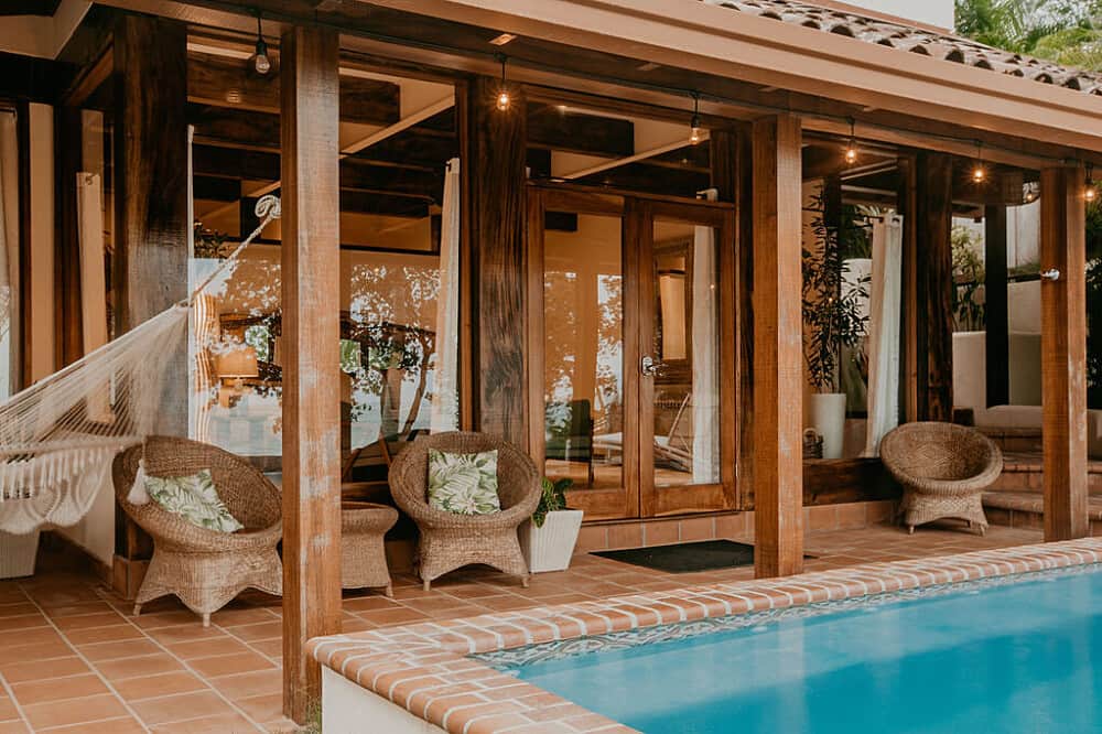 7 Day Tides of Remembering: An Ocean Therapy For Grief in Panama 5