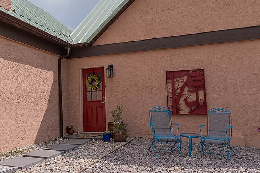 4 Day Private Equine-Assisted Burnout Recovery & Reset in CO, US 7