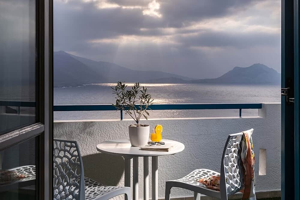 8 Day Mediterranean Magic: Yoga & Culture in Greece 2