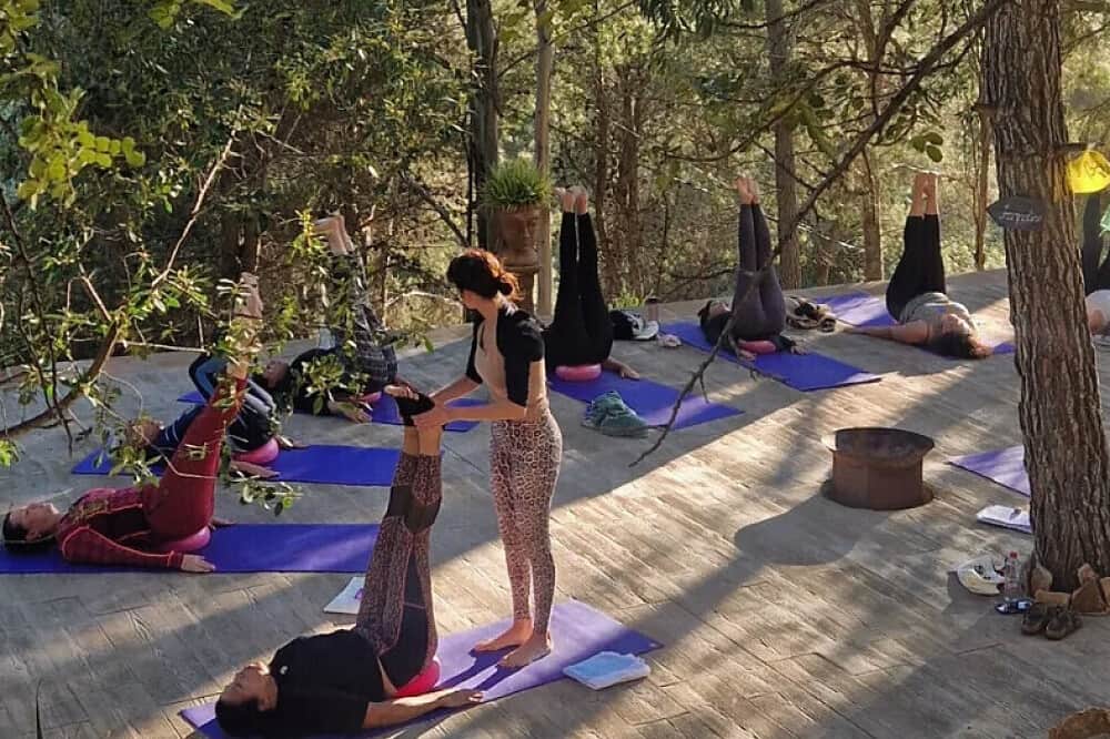 6 Day EVOLVE Retreat for Women Near Malaga, Spain 1