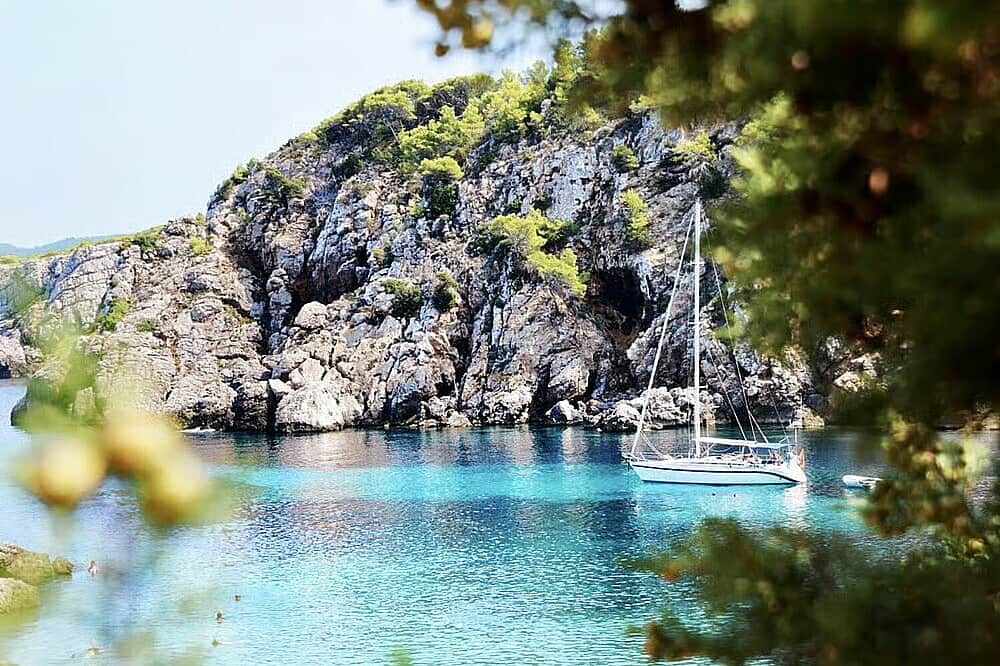 18 Day 200 Hour Hatha & Vinyasa Yoga Teacher Training in Ibiza 1