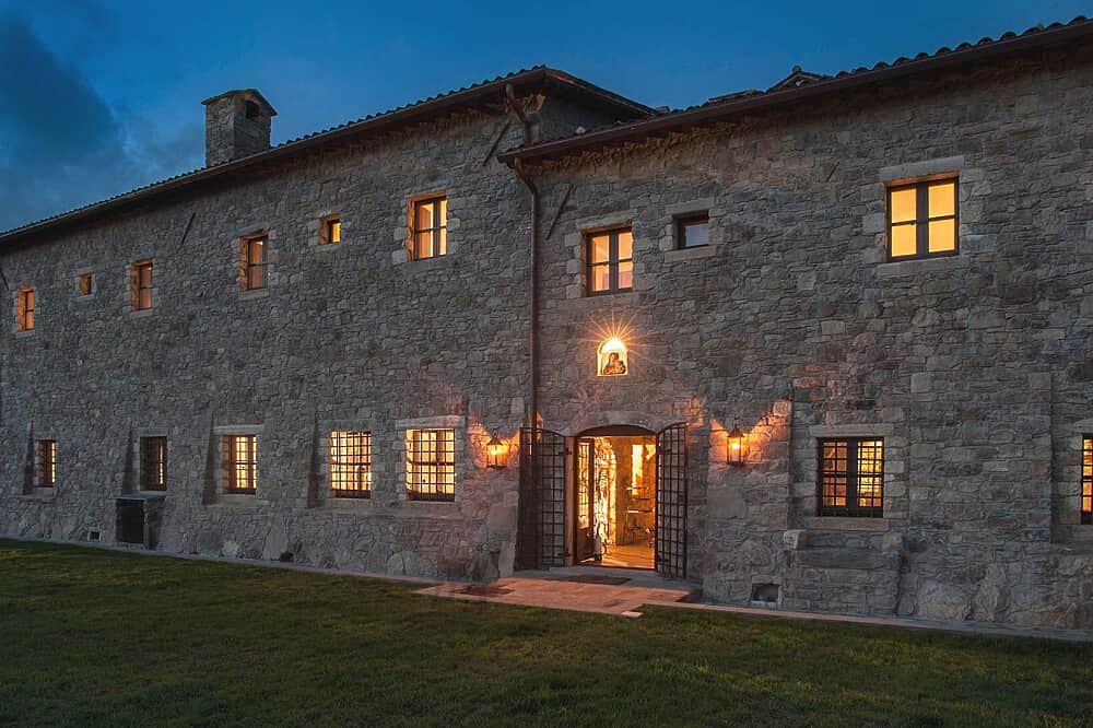 5 Day Unplug: Yoga & Digital Detox in Italy 8