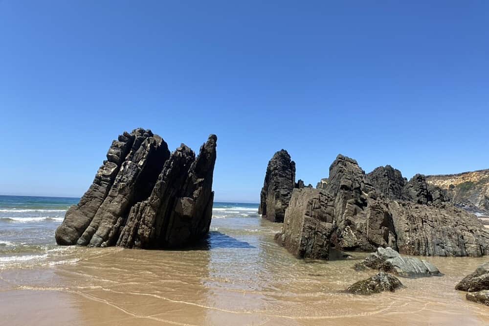 5 Day Immersive Coastal Wine Lovers Retreat in Alentejo, Portugal 3