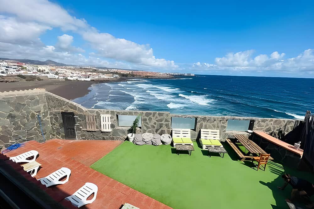 7 Day Surf, Yoga & Nature Exploration Retreat in Gran Canaria 3