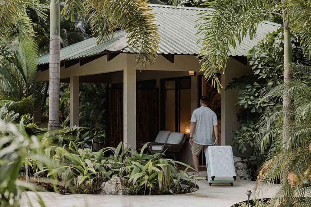 7 Day Kundalini and Meditation Women's Retreat in Costa Rica 5