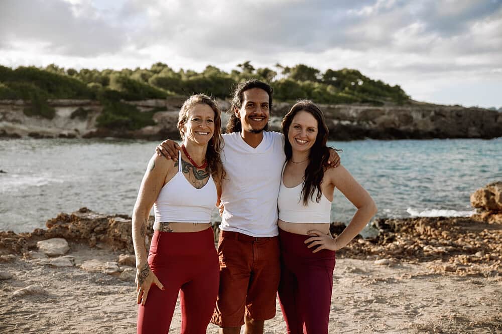 12 Day 200 HR Multi-Style Yoga TTC in Spanish, Mallorca, Spain 2