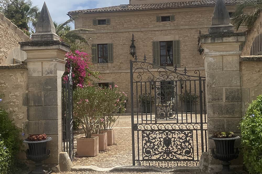 5 Day Yoga & Wellness: Reawakening Joy in Being You! in Spain 2