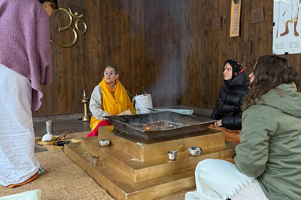 7 Day (Flexible) Yoga & Meditation Ashram Retreat Budapest 5