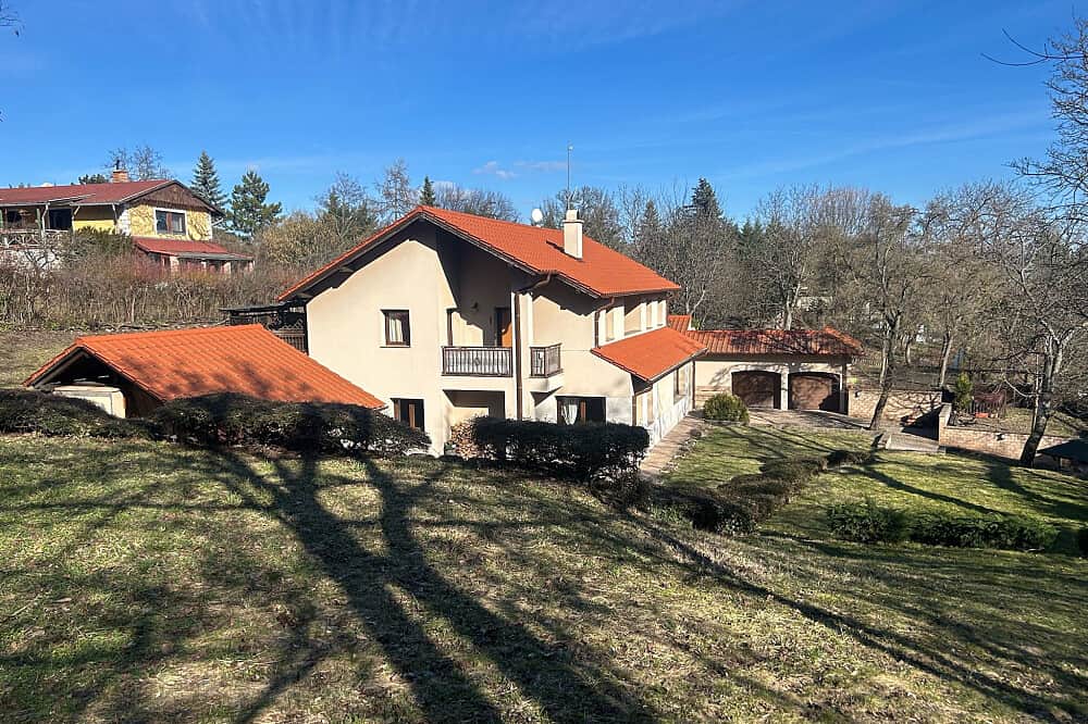 7 Day (Flexible) Yoga & Meditation Ashram Retreat Budapest 1