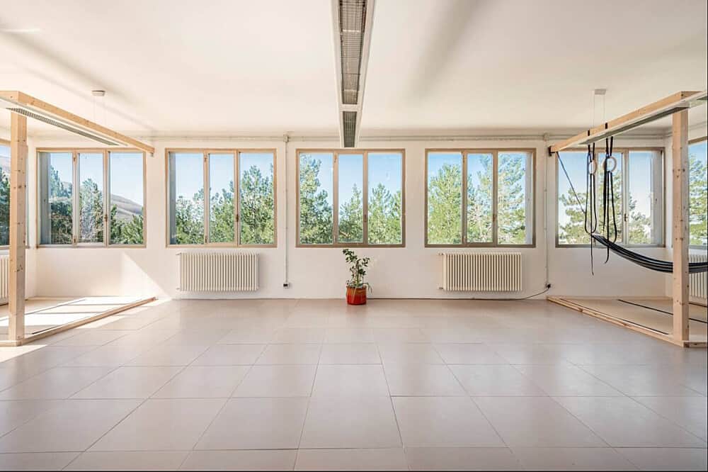 4 Day 'Recharge" Wellness & Nature Yoga Retreat in Italy 4