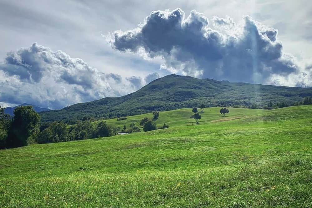 4 Day 'Recharge" Wellness & Nature Yoga Retreat in Italy 5