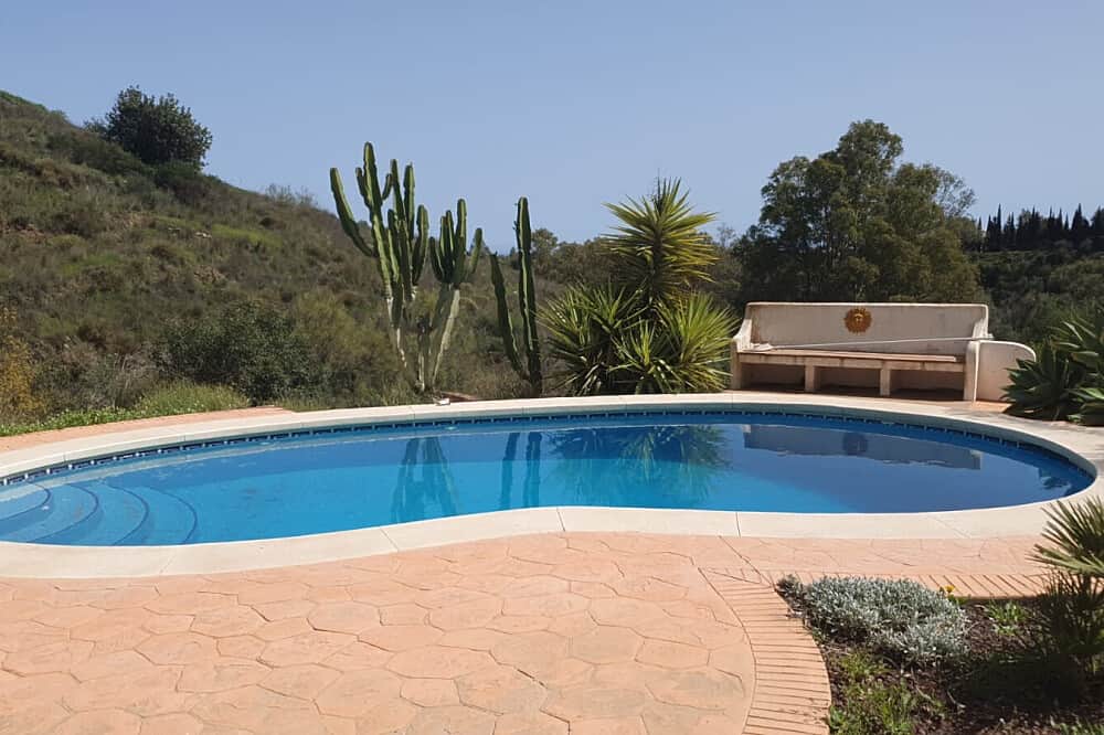 4 Day Intuitive Sound Healer Retreat in Mijas, Spain 8