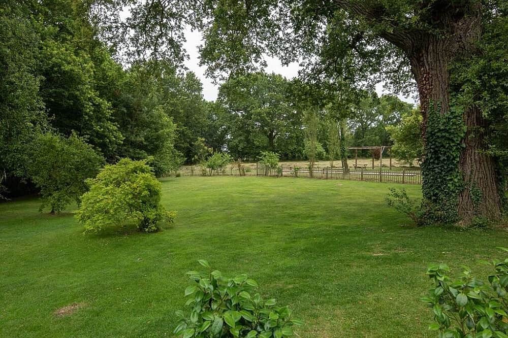 7 Day Transformative Writing Retreat in Chateau in France 6