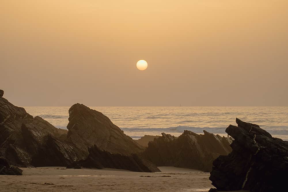 5 Day Father-Daughter-Led Mindful Movement Retreat, Portugal 8