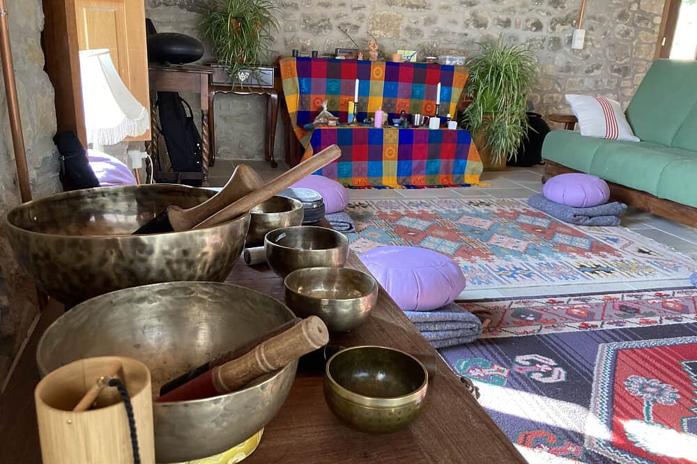 3 Day Mushroom Retreat Near Barcelona, Spain 8