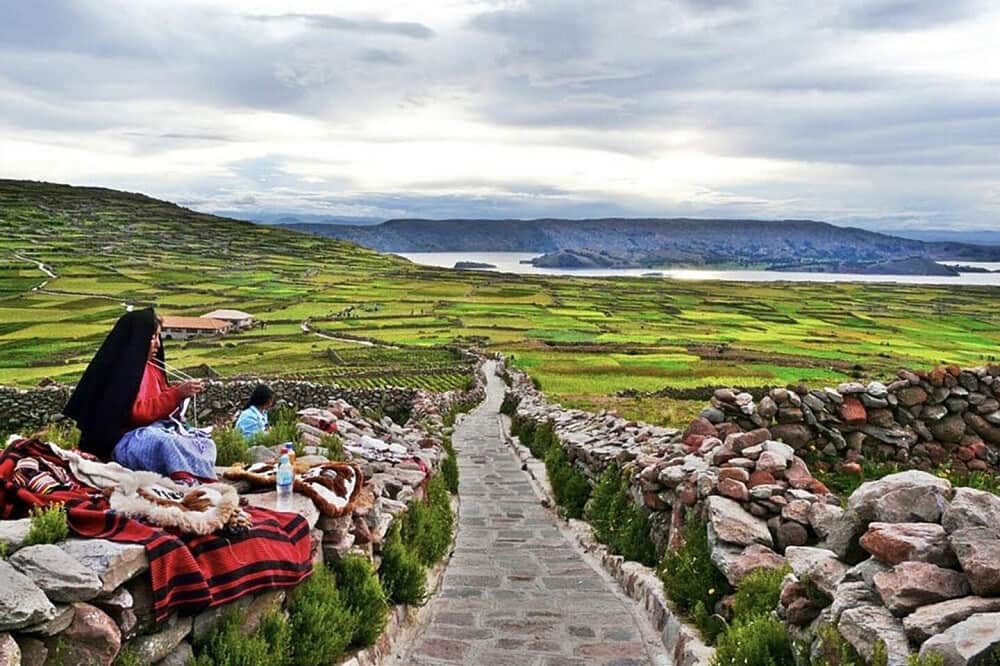 4 Day Hiking & Meditation Tour Retreat in Titicaca, Peru 4