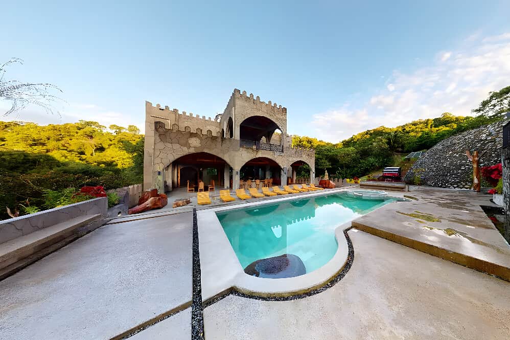 8 Day Transformative Women's Retreat in Jaco, Costa Rica 2