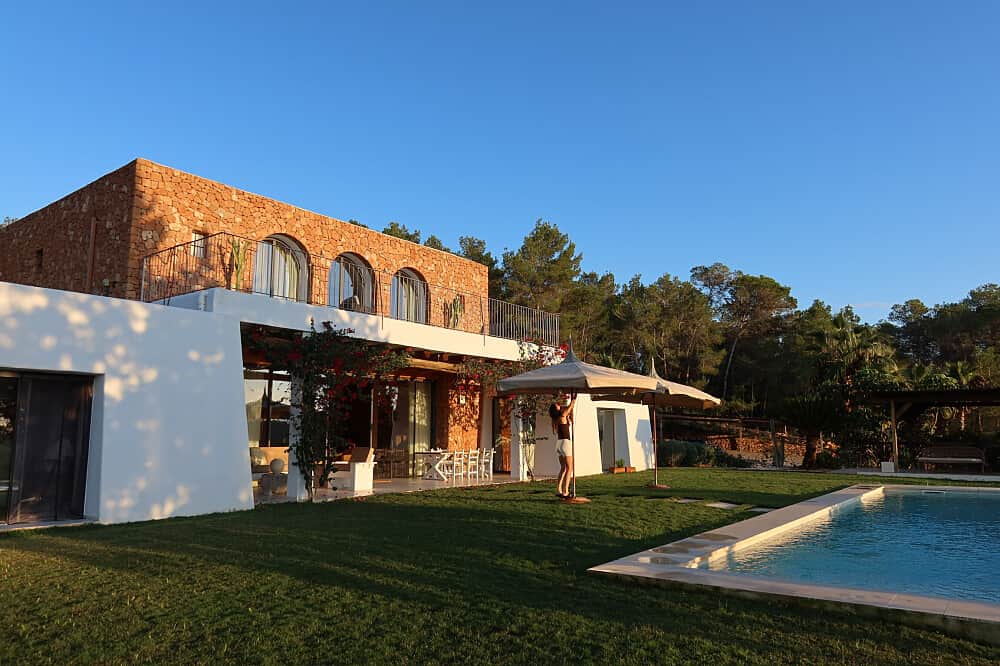 5 Day Breathwork, Yoga & Self-Discovery Retreat in Ibiza, Spain 2