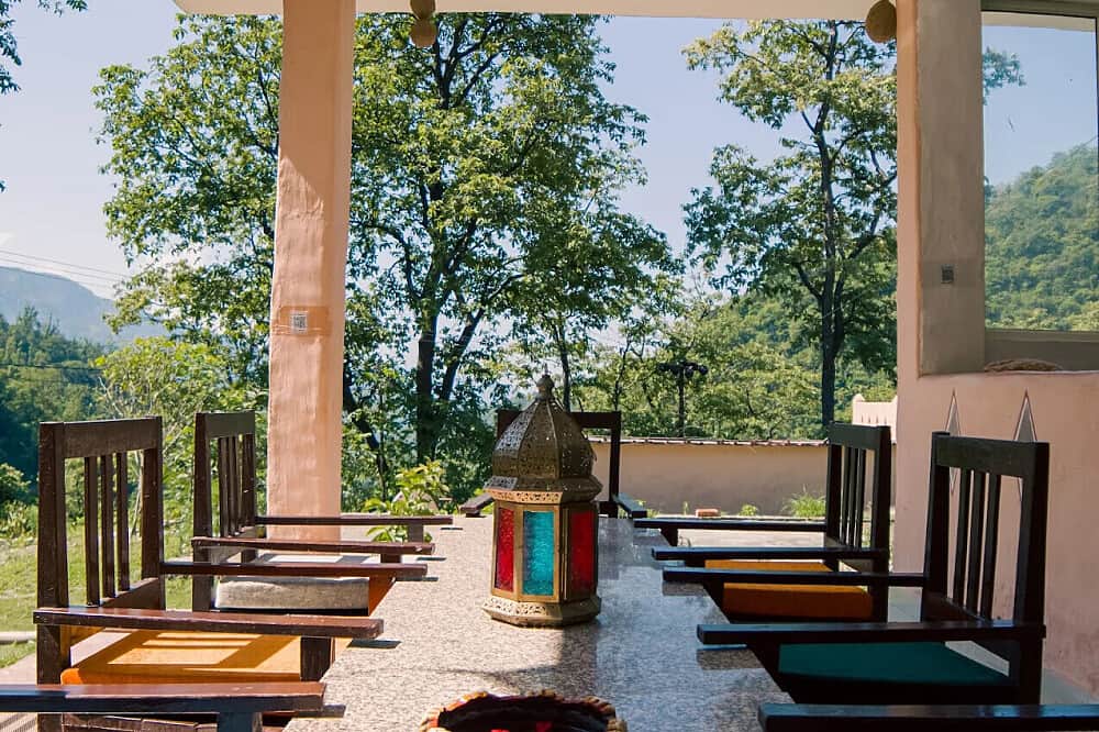 14 Day Yoga Retreat Program & Relaxation Retreat in India 1