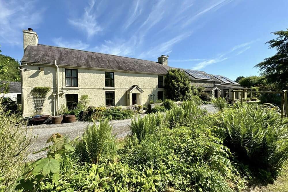 5 Day Yoga & Meditation Retreat: Exploring Beauty, Wales, UK 6