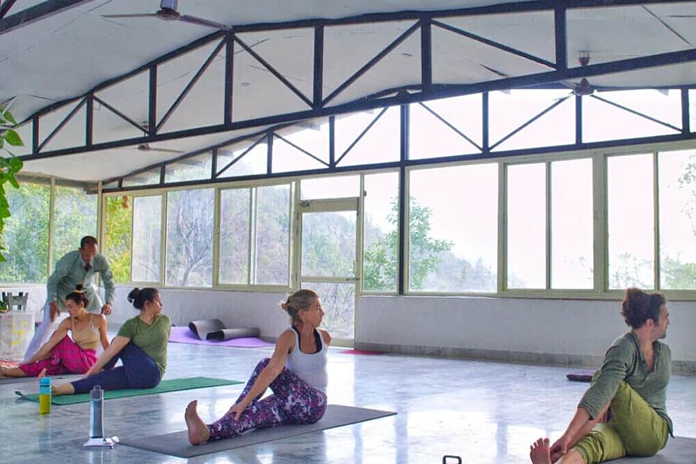 7 Day Meditation Retreat & Stress Relief Program in India 5