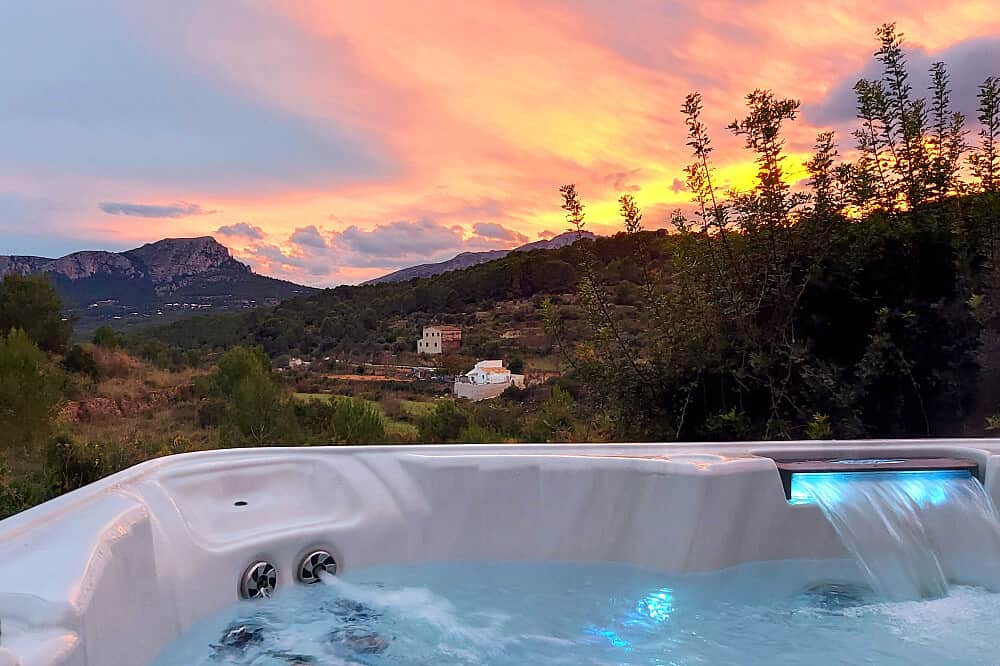 7 Day Your Costa Blanca Summer Escape in Calpe, Spain 6