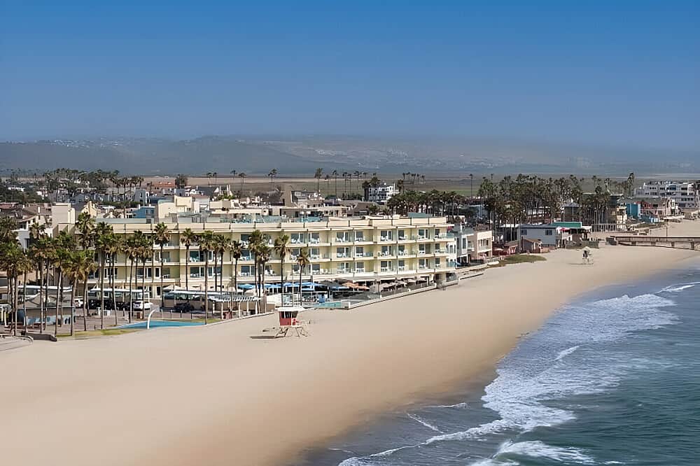 7 Day 200 Hrs Yoga Teacher Training in California, US 6