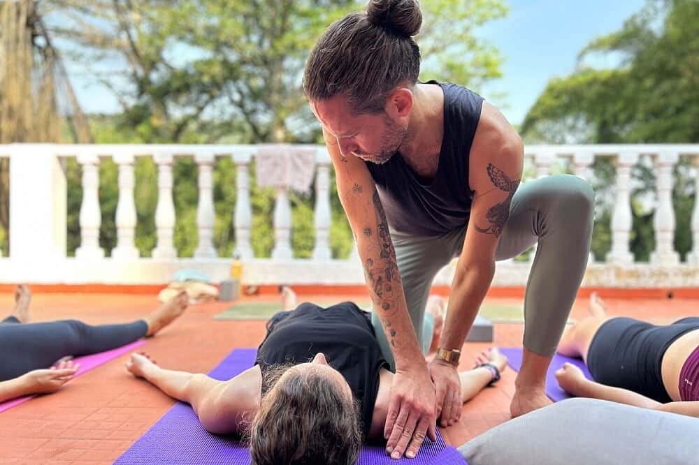 34 Day 300 HR Advanced Yoga Teacher Training in Sasaima, Colombia 2