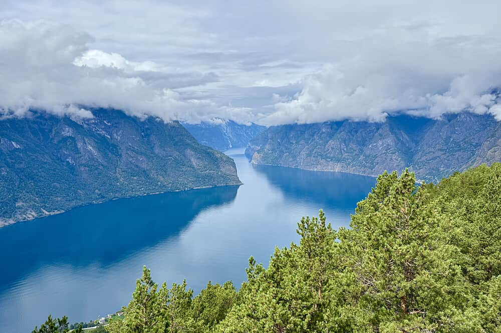 6 Day Yoga Retreat with Hiking & Fjords Adventures, Norway 2