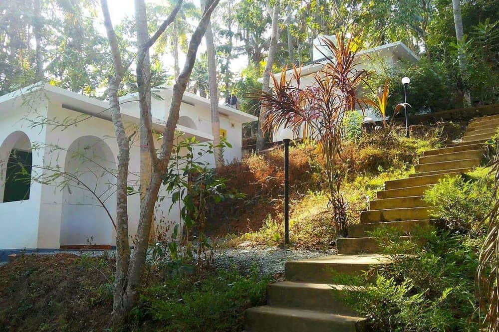 6 Day Healing Yoga and Meditation Retreat, Varkala, Kerala, India 1