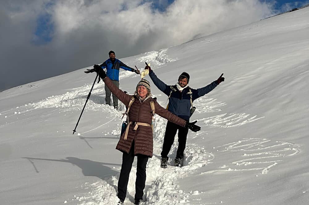 6 Day Transformative Hiking Yoga Retreat in Himalayas, India 2