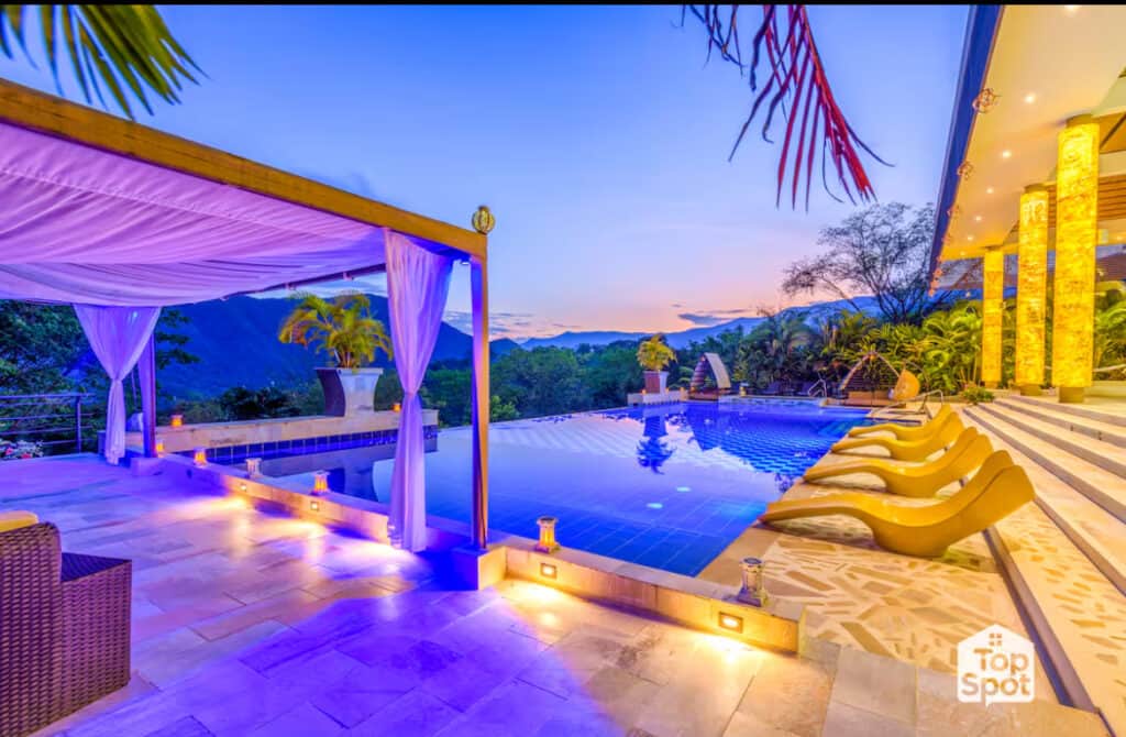 Midnight Wellness Retreats 3