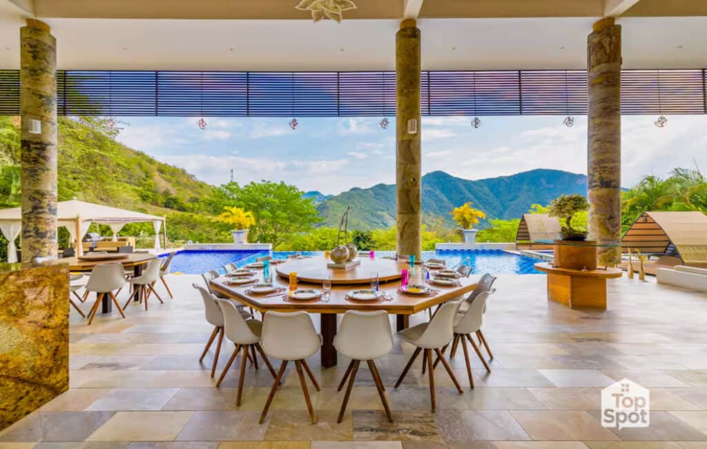 Midnight Wellness Retreats 4