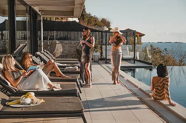 MINISTRY OF HAPPINESS 1