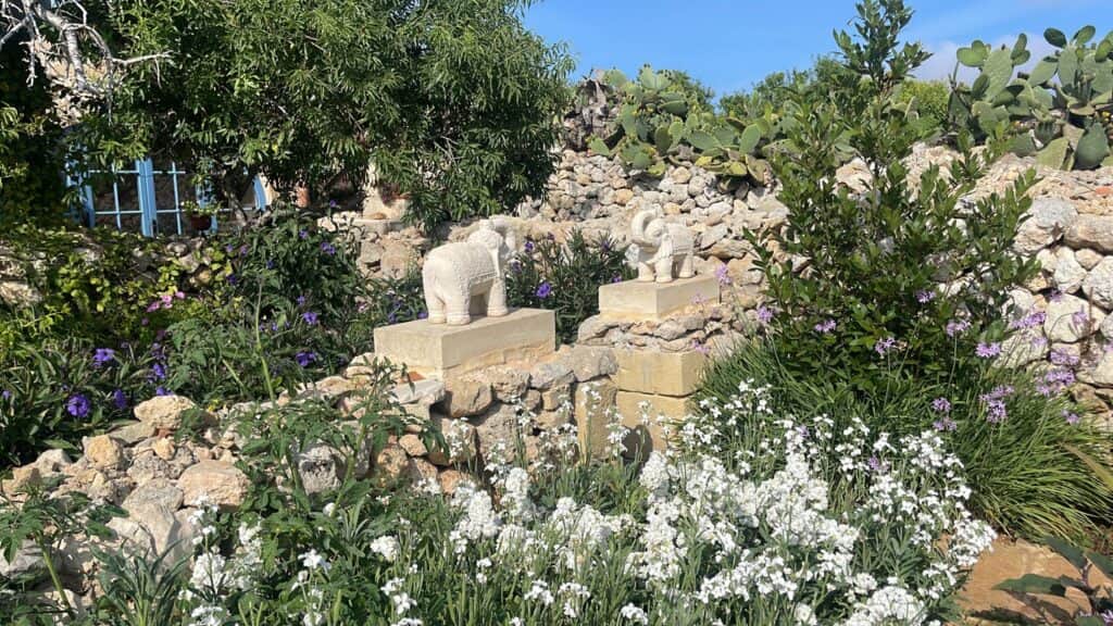 L’Gharix Temple Retreat 4