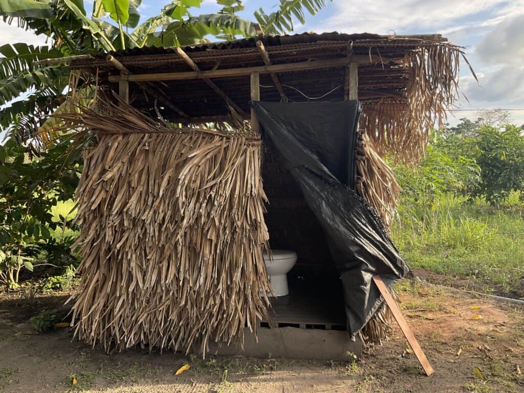 Niwe Nete Healing Center 7