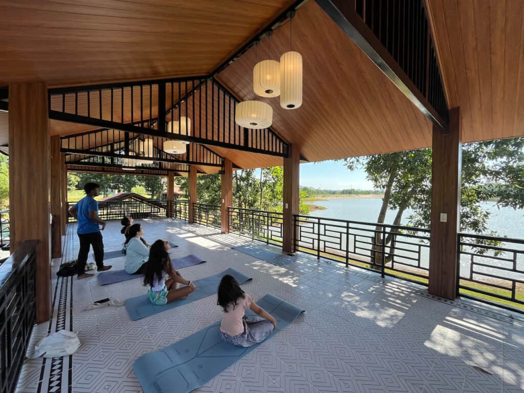 Nguyen Shack Retreat 3