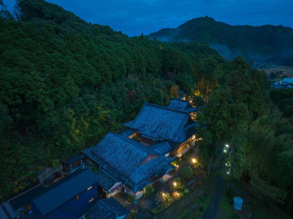 5-Day Zen & Cultural Temple Retreat in Japan 2