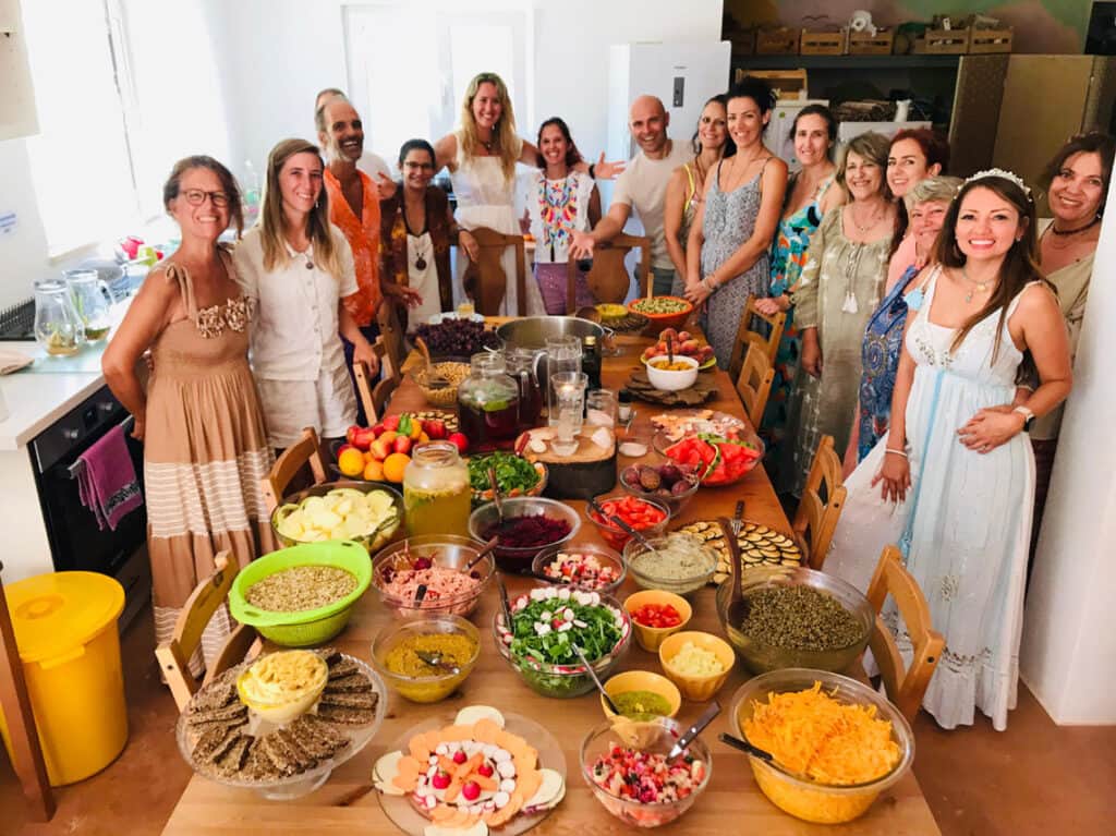 NATURALMENTE - Holistic Living 5