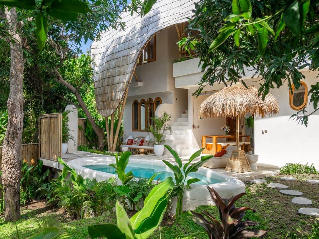 Totem Bali Surf & Yoga 1